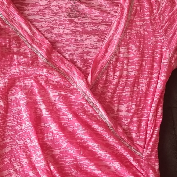 Cross over t shirt - Picture 2 of 2